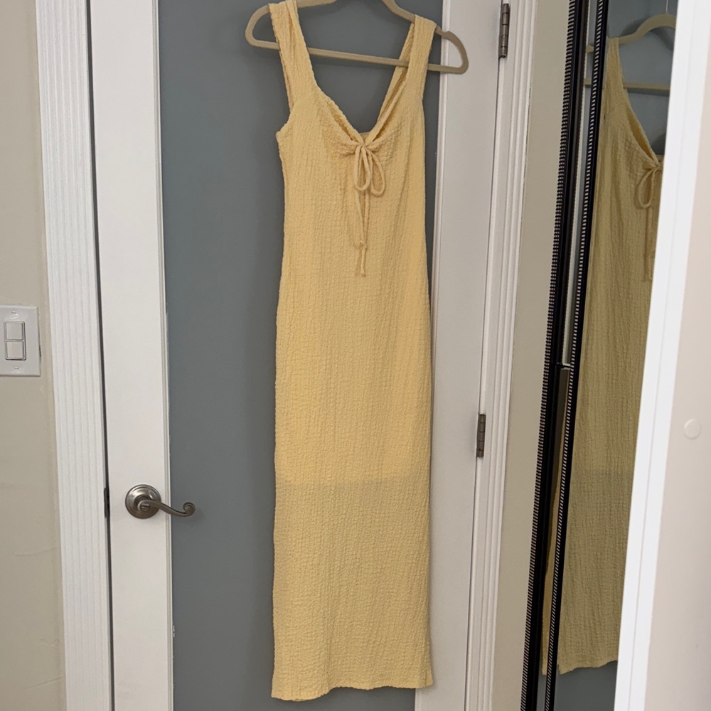 Yellow Sleeveless Maxi Dress